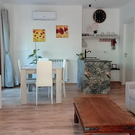 Il Giardino Fiorito Holiday home Trevignano Romano